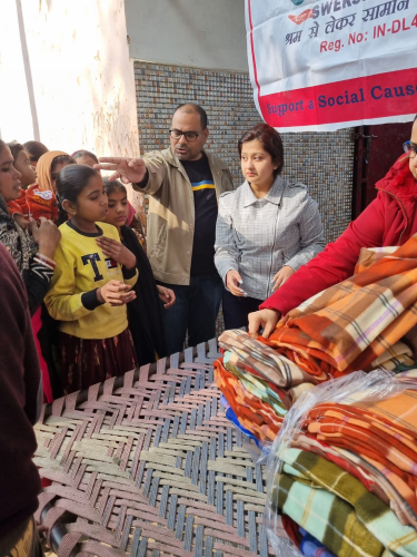 Blankets Distribution